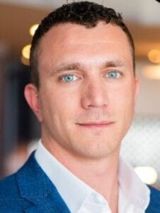 LeverUp™️: A podcast on Private Equity and Entrepreneurship - Paul Swaney | Leadership Lessons